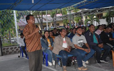 Kunjungan ke SMAGER REO